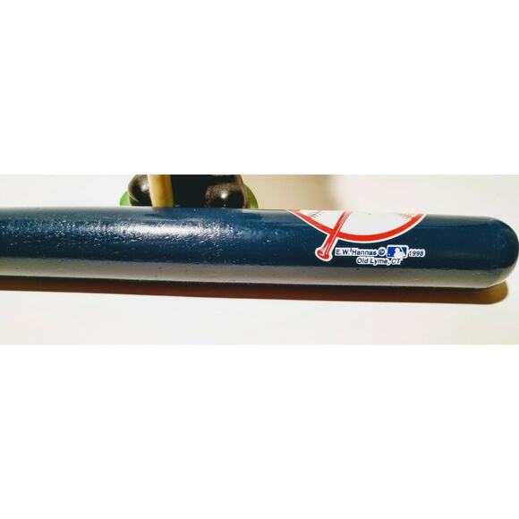 Derek Jeter Bobble Dobbles Bobblehead Yankees + 22" Mini NYY Wooden Bat 1998 - Picture 7 of 7